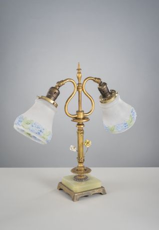 Two Light Brass Table Lamp w/Glass Shades